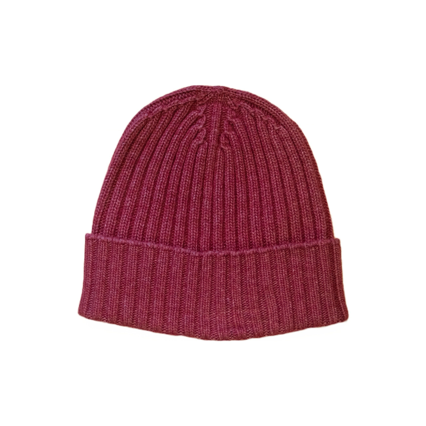 Cappello a costine in cashmere e lana color mirtillo di Vittoria Cashmere. Made in italy.