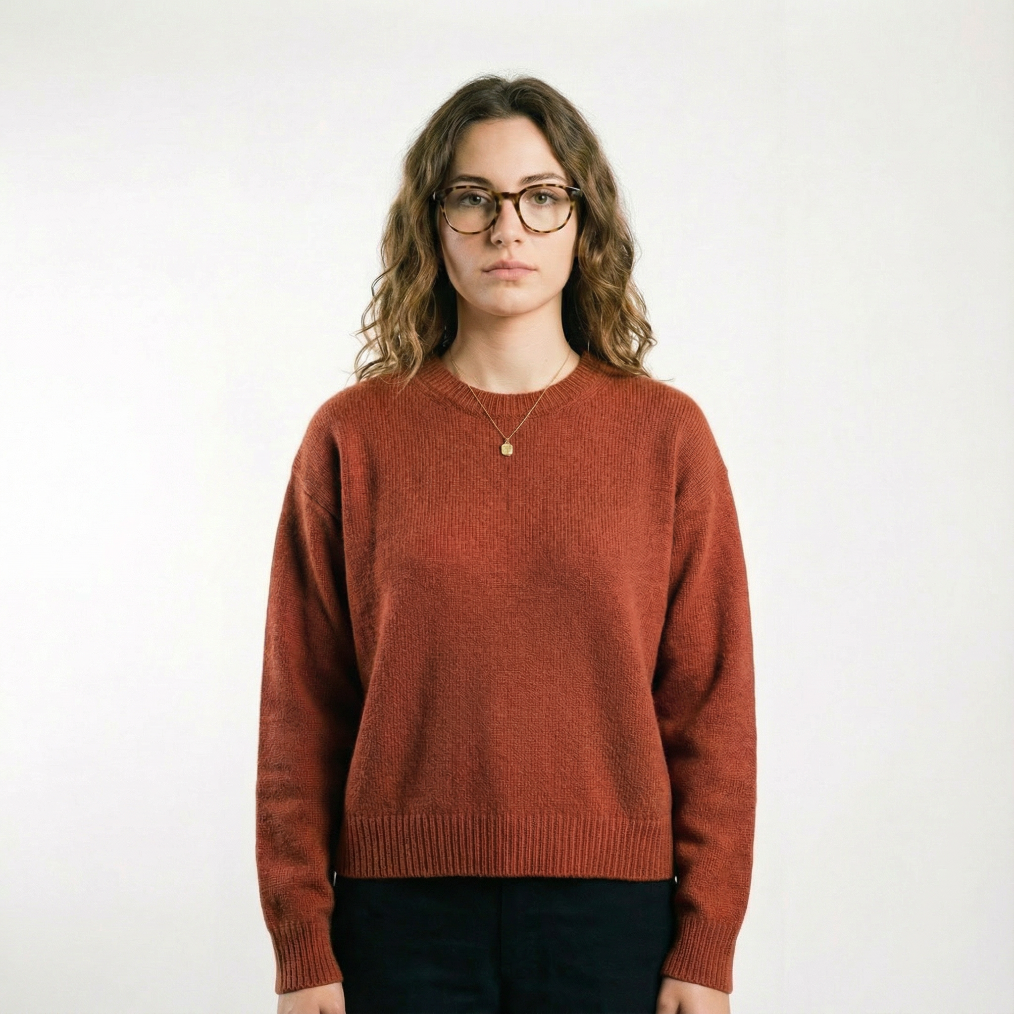 Maglia girocollo in pura lana